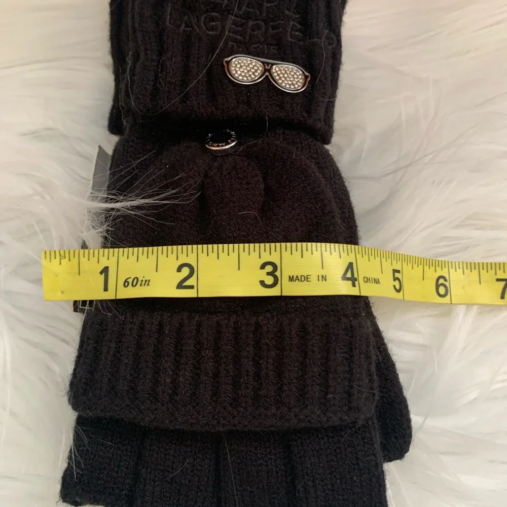 KARL LAGERFELD ladies black NWT 51% acrylic fingerless gloves in ONE SIZE